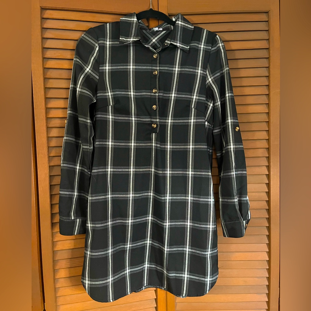 Tobi, Black Plaid Shirt Dress, Size Small.